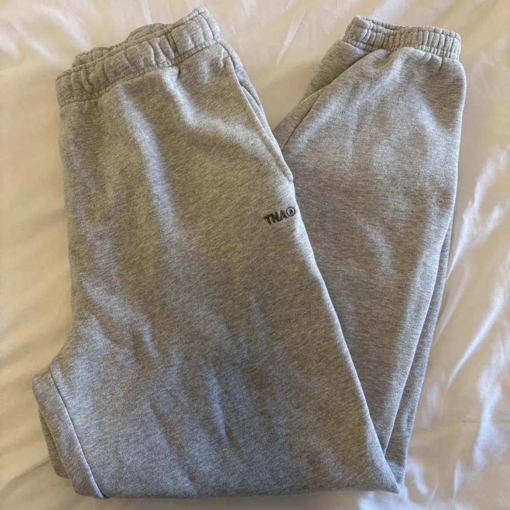 Aritzia Grey Cuffed Sweatpants - XS